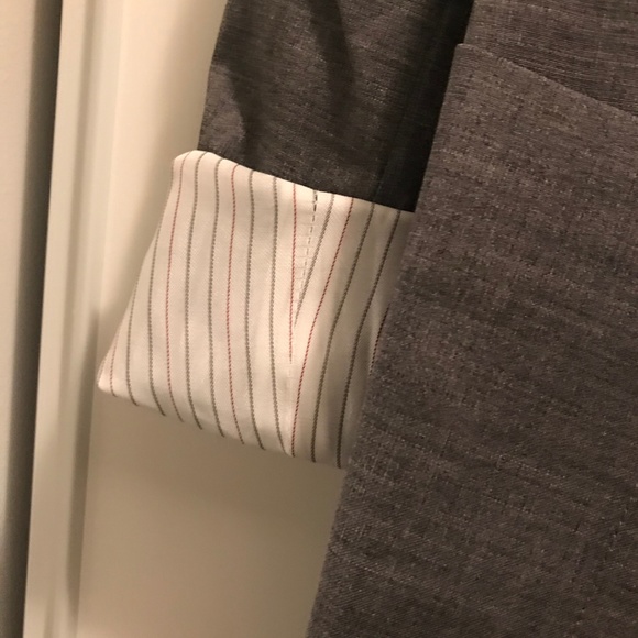 Aritzia: Talula Blazer - Picture 4 of 7